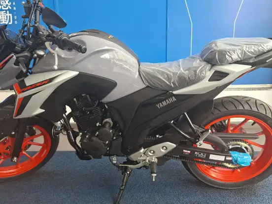 YAMAHA-FZ25 FAZER CONNECTED ABS YAMAHA-FZ25 FAZER CONNECTED ABS-2025