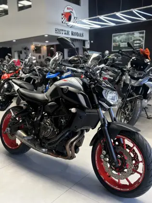 YAMAHA MT-07 ABS 