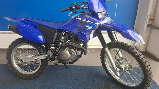 YAMAHA TT-R 230 