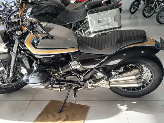 BMW R 12 
