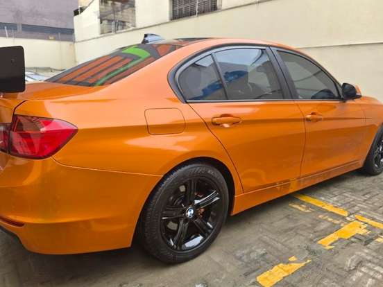 BMW-320i-2.0 16V TURBO GASOLINA 4P AUTOMÁTICO BMW-320i-2012