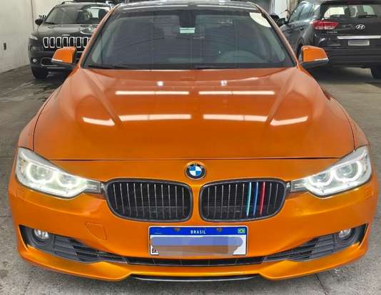 BMW-320i-2012