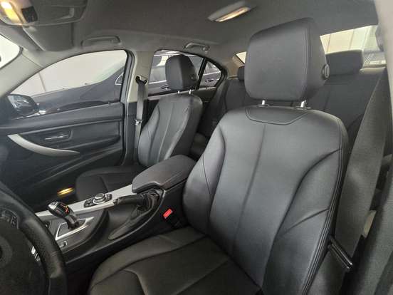 BMW-320i-2.0 16V TURBO GASOLINA 4P AUTOMÁTICO BMW-320i-2012