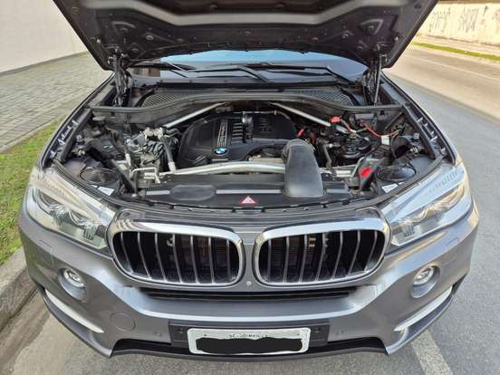 BMW-X5-3.0 I6 TURBO GASOLINA XDRIVE35I AUTOMÁTICO BMW-X5-2014
