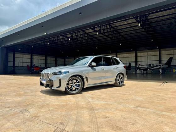BMW X5 3.0 I6 TURBO HÍBRIDO XDRIVE50E M SPORT AUTOMÁTICO