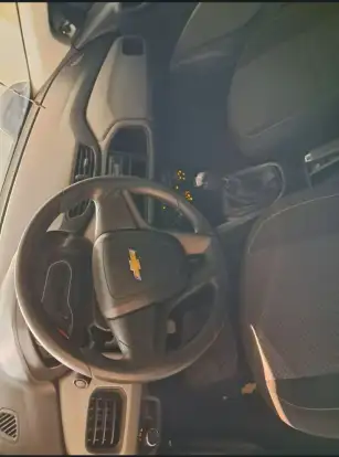 CHEVROLET-ONIX-2019