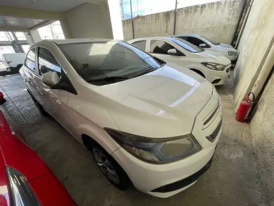 CHEVROLET PRISMA 1.0 MPFI LT 8V FLEX 4P MANUAL
