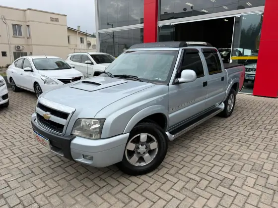 CHEVROLET S10 2.4 MPFI EXECUTIVE 4X2 CD 8V FLEX 4P MANUAL
