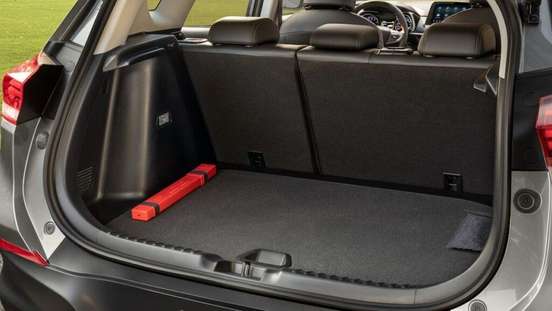 CHEVROLET-TRACKER-2023