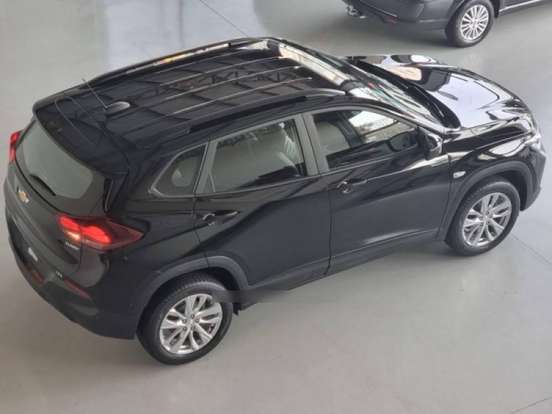 CHEVROLET-TRACKER-2023