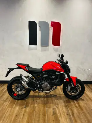 DUCATI MONSTER 937 DUCATI MONSTER 937