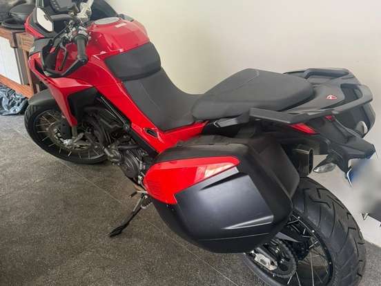 DUCATI-MULTISTRADA V2 S DUCATI-MULTISTRADA V2 S-2024