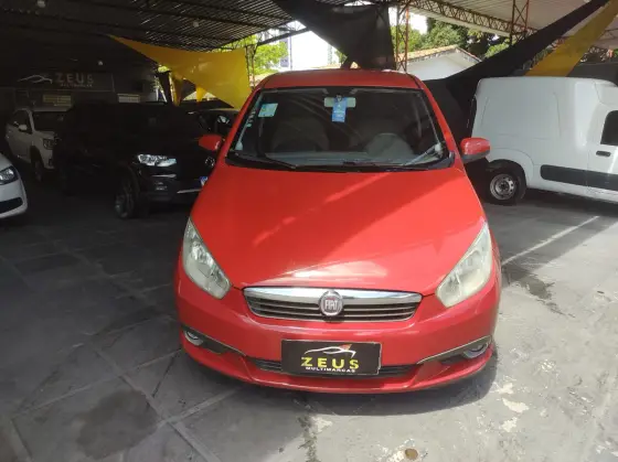 FIAT GRAND SIENA 1.6 MPI ESSENCE 16V FLEX 4P AUTOMATIZADO FIAT GRAND SIENA 1.6 MPI ESSENCE 16V FLEX 4P AUTOMATIZADO