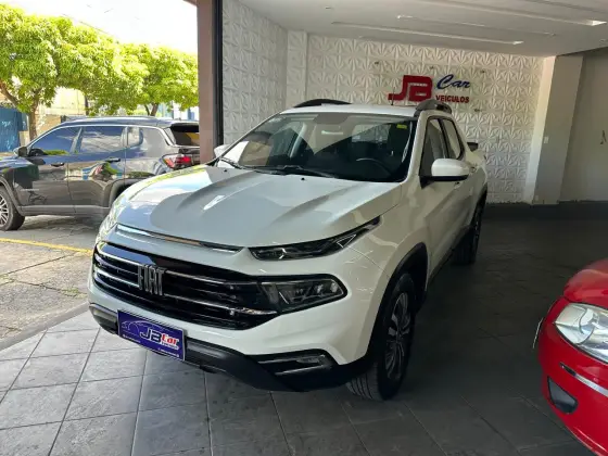 FIAT TORO 1.3 TURBO 270 FLEX FREEDOM AT6 FIAT TORO 1.3 TURBO 270 FLEX FREEDOM AT6