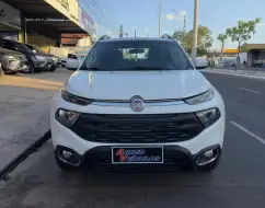 FIAT TORO 2.0 16V TURBO DIESEL FREEDOM 4WD AT9 FIAT TORO 2.0 16V TURBO DIESEL FREEDOM 4WD AT9