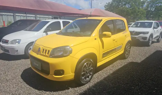 FIAT UNO 1.4 EVO SPORTING 8V FLEX 4P MANUAL FIAT UNO 1.4 EVO SPORTING 8V FLEX 4P MANUAL