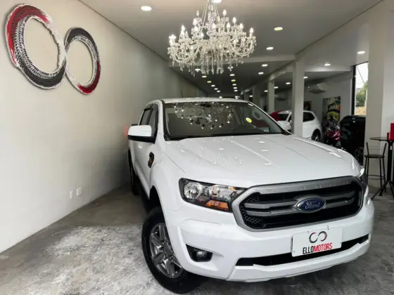 FORD RANGER 2.2 XLS 4X4 CD 16V DIESEL 4P AUTOMÁTICO