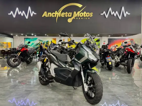 HONDA ADV 