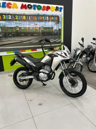HONDA XRE 300 ABS HONDA XRE 300 ABS