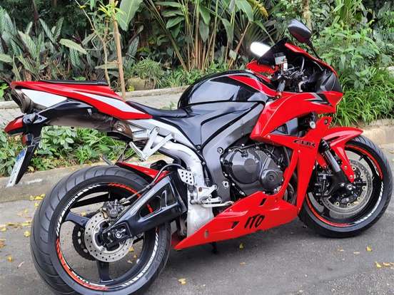 HONDA-CBR 600RR HONDA-CBR 600RR-2010