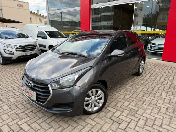 HYUNDAI HB20 1.6 COMFORT PLUS 16V FLEX 4P MANUAL