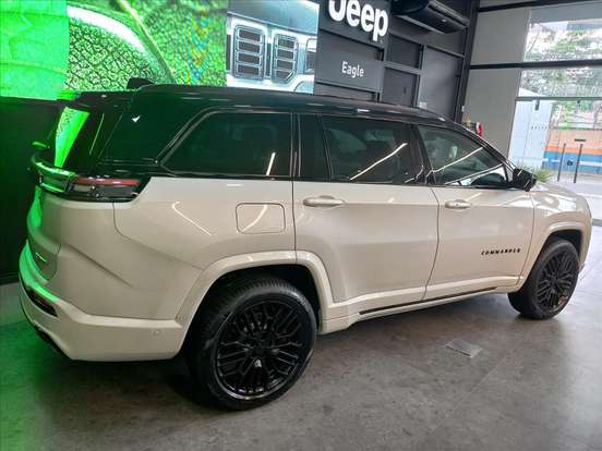 JEEP-COMMANDER-2026