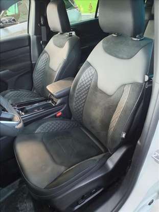 JEEP-COMMANDER-2026