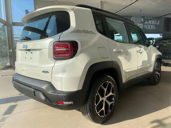 JEEP-RENEGADE-2026