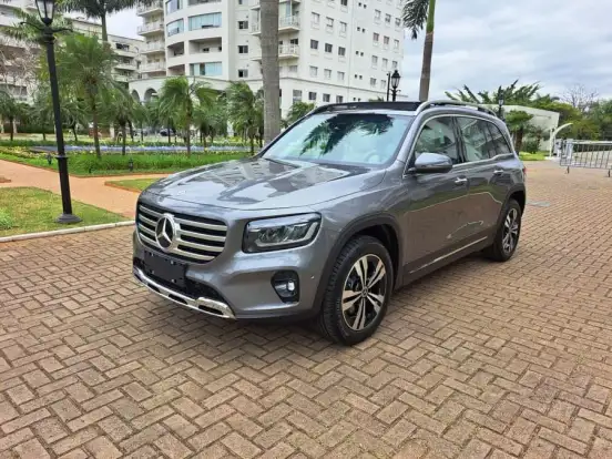 MERCEDES-BENZ-GLB 220-2025