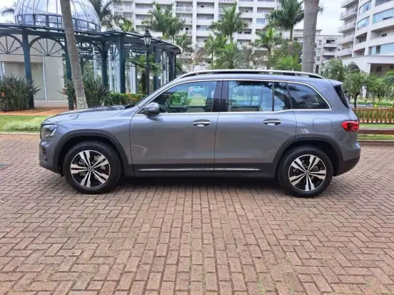 MERCEDES-BENZ-GLB 220-2.0 MHEV PROGRESSIVE 4MATIC 8G-DCT MERCEDES-BENZ-GLB 220-2025