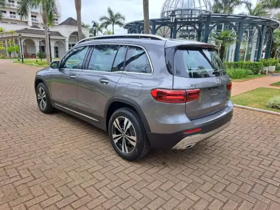 MERCEDES-BENZ-GLB 220-2.0 MHEV PROGRESSIVE 4MATIC 8G-DCT MERCEDES-BENZ-GLB 220-2025