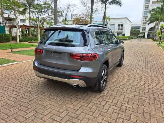 MERCEDES-BENZ-GLB 220-2.0 MHEV PROGRESSIVE 4MATIC 8G-DCT MERCEDES-BENZ-GLB 220-2025