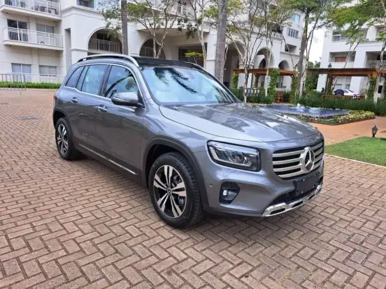 MERCEDES-BENZ-GLB 220-2.0 MHEV PROGRESSIVE 4MATIC 8G-DCT MERCEDES-BENZ-GLB 220-2025