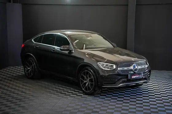 MERCEDES-BENZ GLC 300 2.0 CGI GASOLINA COUPÉ AMG LINE 4MATIC 9G-TRONIC