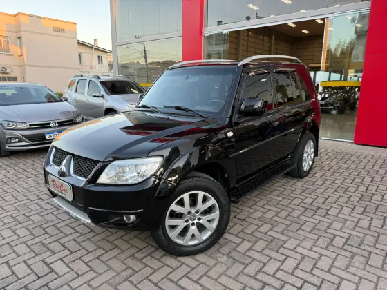 MITSUBISHI PAJERO TR4 2.0 4X4 16V 140CV FLEX 4P AUTOMÁTICO