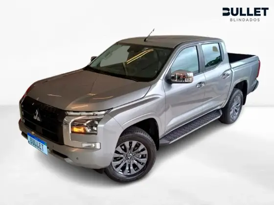 MITSUBISHI TRITON 2.4 BITURBO DIESEL CD HPE-S 4X4 AUTOMÁTICO