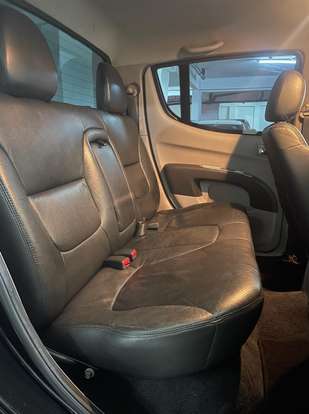 MITSUBISHI-L200 TRITON-2010