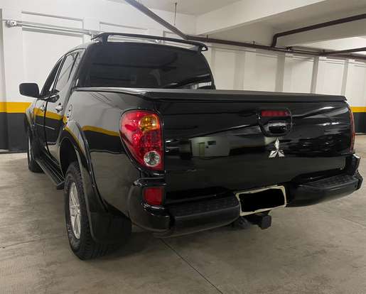 MITSUBISHI-L200 TRITON-2010