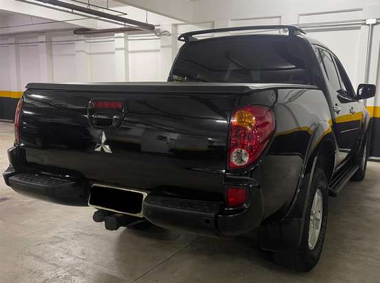 MITSUBISHI-L200 TRITON-2010