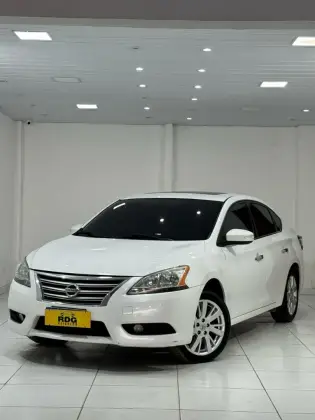 NISSAN SENTRA 2.0 SL 16V FLEX 4P AUTOMÁTICO NISSAN SENTRA 2.0 SL 16V FLEX 4P AUTOMÁTICO