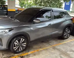 NISSAN KICKS PLAY 1.6 16V FLEXSTART SENSE XTRONIC NISSAN KICKS PLAY 1.6 16V FLEXSTART SENSE XTRONIC