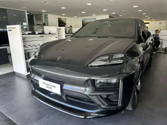 PORSCHE MACAN TURBO ELÉTRICO