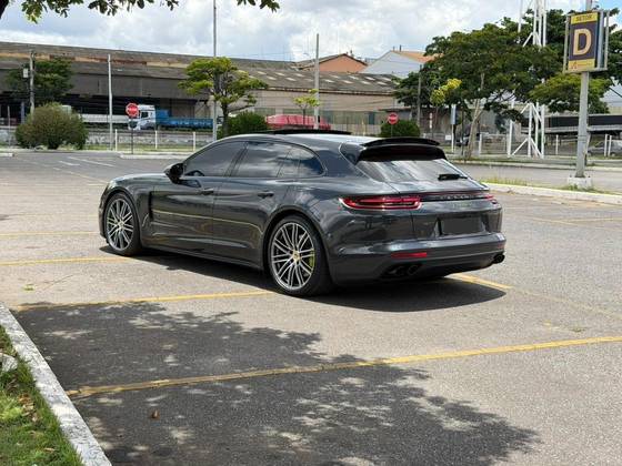 PORSCHE PANAMERA 2.9 V6 E-HYBRID 4 SPORT TURISMO PDK