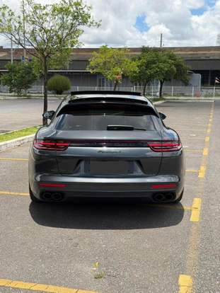 PORSCHE-PANAMERA-2020