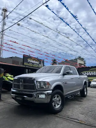 RAM 2500 6.7 LARAMIE 4X4 CD I6 TURBO DIESEL 4P AUTOMÁTICO