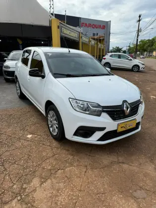 RENAULT SANDERO 1.0 12V SCE FLEX ZEN MANUAL RENAULT SANDERO 1.0 12V SCE FLEX ZEN MANUAL