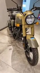 ROYAL ENFIELD CLASSIC 350 ROYAL ENFIELD CLASSIC 350