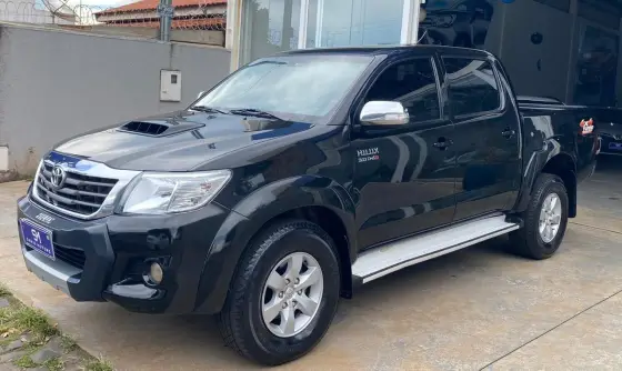 TOYOTA HILUX 3.0 SRV 4X4 CD 16V TURBO INTERCOOLER DIESEL 4P AUTOMÁTICO