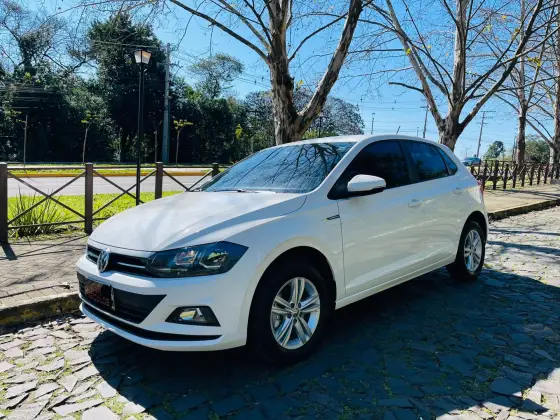VOLKSWAGEN POLO 1.0 200 TSI COMFORTLINE AUTOMÁTICO