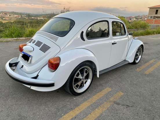 VOLKSWAGEN-FUSCA-1995